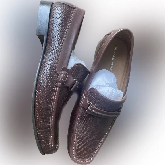 Donald J. Pliner | Shoes | Size 2 Mens Donald Pliner Dress  display picture 1